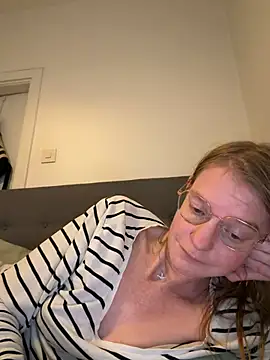 Chat +18 de jannis1992 ao vivo