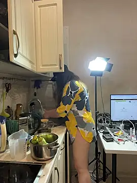DienkaGreen Live XXX-Chat