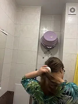 DienkaGreen's Webcam Show