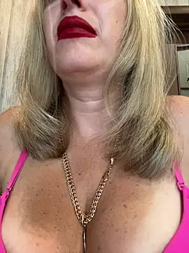 Kittenforyou Webcamshow