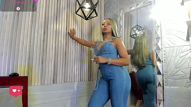 BriannaChelsea – Live XXX-chat