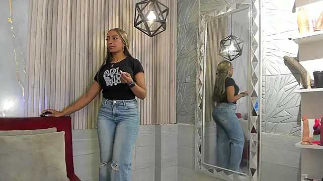 Živý XXX chat BriannaChelsea