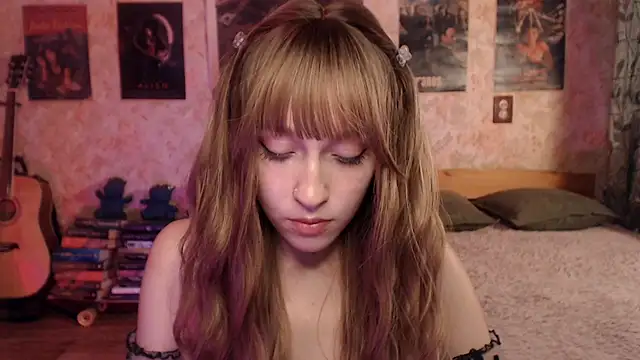 Chat XXX en directo de Friendly_Ellie