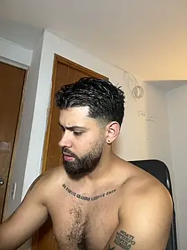 Justyn_Torres Live XXX-chat