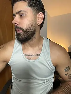 Justyn_Torres Webcamshow