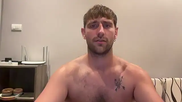 lukegunn Pertunjukan Webcam