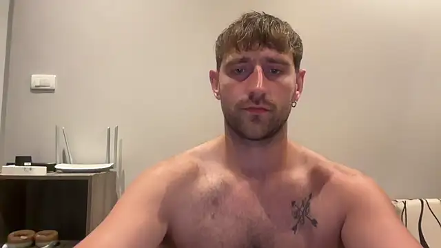 عرض كام lukegunn