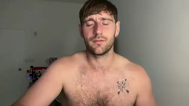 lukegunn Show in webcam
