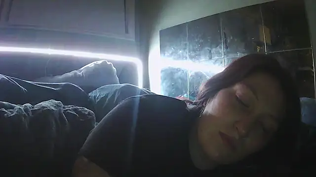 Angelk43 Show in webcam