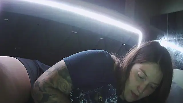 Angelk43's Live XXX Chat