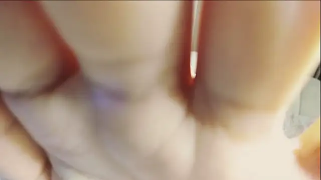 Jingbonnie 网络视讯表演