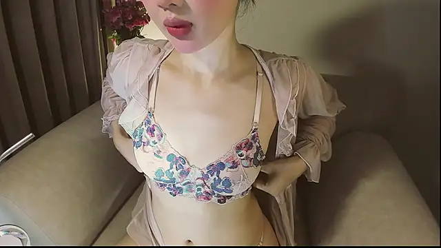 Natashiri Show Webcam