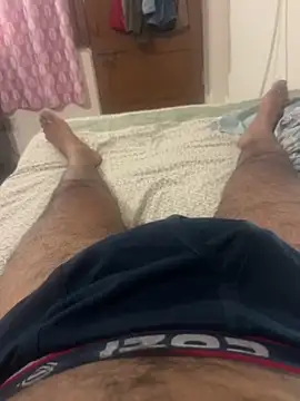 Bareilly_Boy1: διαδικτυακό σόου στην κάμερα