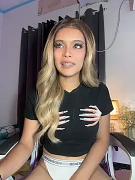 MajesticKitana webcam show