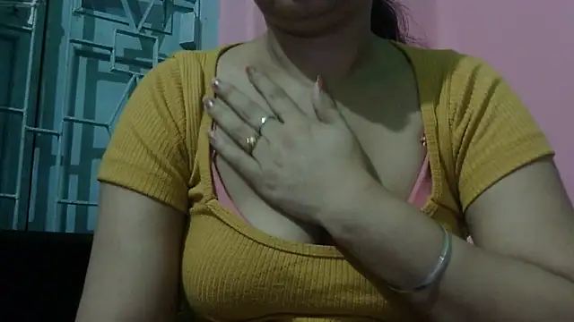 AVNI09- Live XXX-Chat