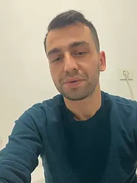 Emre-34 Webcam Show