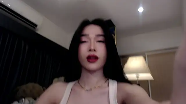 KeenMazikeen69's Webcam Show