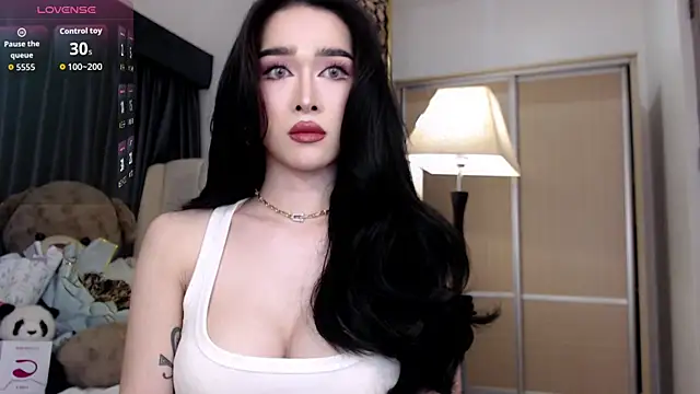 KeenMazikeen69's Webcam Show