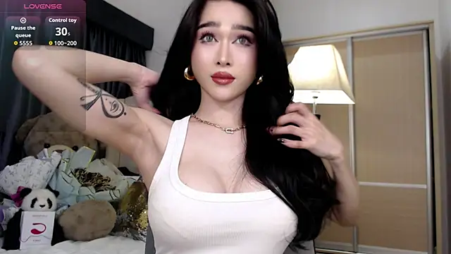 KeenMazikeen69 Show Webcam