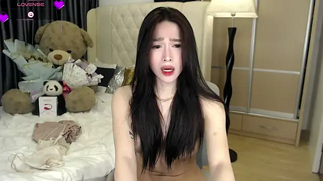 KeenMazikeen69 Pertunjukan Webcam