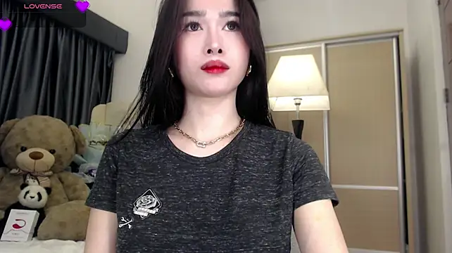 KeenMazikeen69 在線直播表演