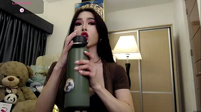 KeenMazikeen69 Pertunjukan Webcam