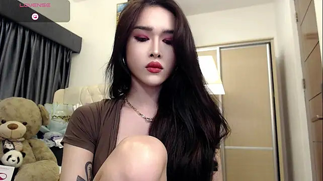 KeenMazikeen69 Pertunjukan Webcam