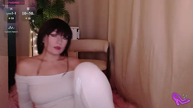Zeeeme Chat XXX live