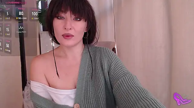 Zeeeme Chat XXX live