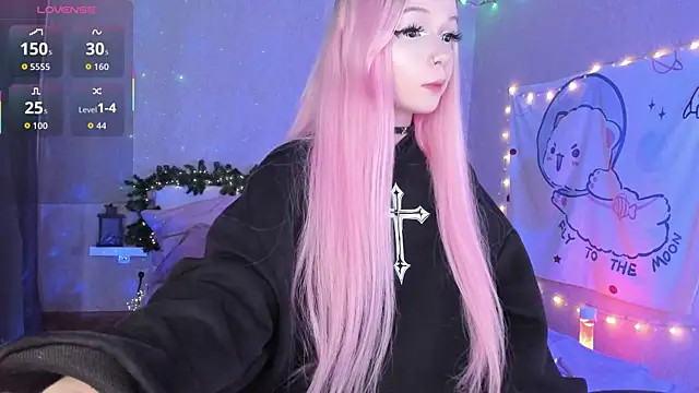 Misty_Shadow Show in webcam