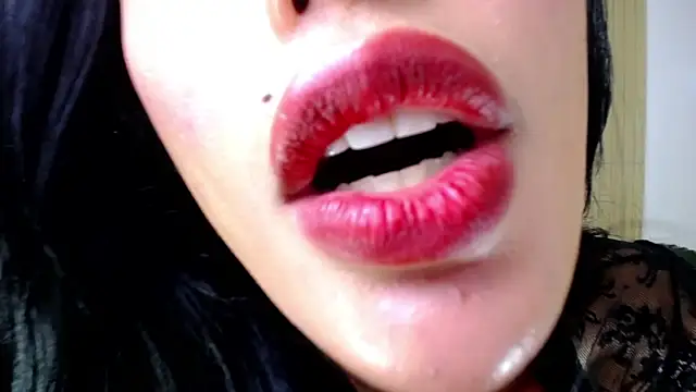 HeavenlyStarlight Webcam Show