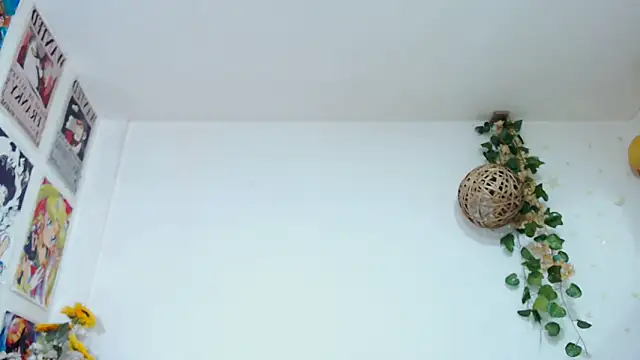 غرفة دردشة Amy_mur المباشرة