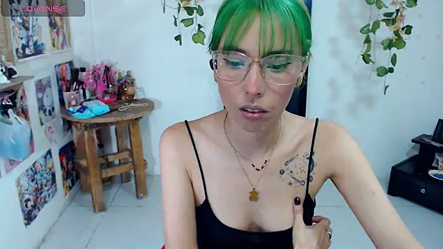Amy_mur Chat XXX in diretta