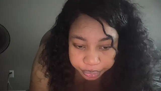 Slutbaby_ 网络视讯表演