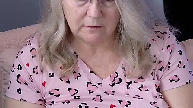 Živý XXX chat Kaitlyn_Winters