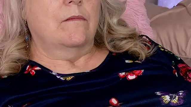 Živý XXX chat Kaitlyn_Winters