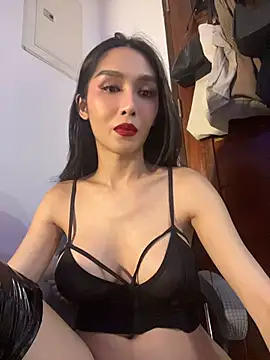 UrdreamTSgirl Show in webcam