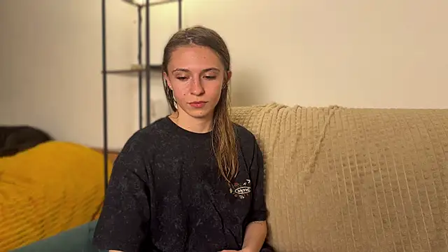LovelyKatea – Live XXX-chat