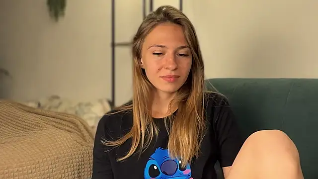 Chat +18 de LovelyKatea ao vivo