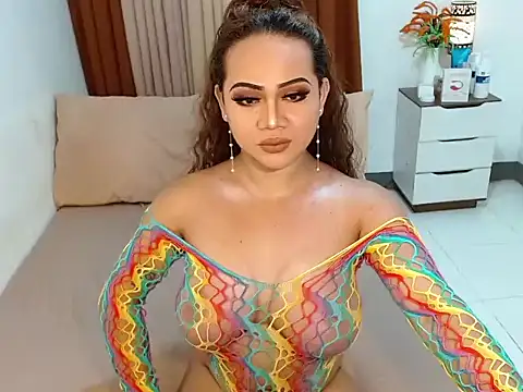 Ara_Cumms Pertunjukan Webcam