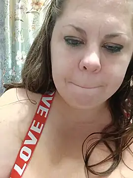 Ginabig XXX чат на живо