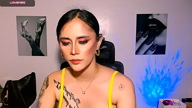 โชว์เว็บแคมของ AngelicKatEscape