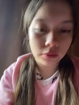Lunissc_ Chat XXX in diretta