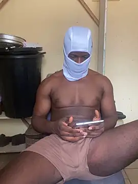 BlackCoffe2 Show in webcam