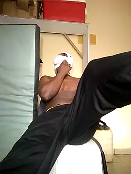 BlackCoffe2 Show in webcam