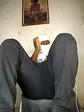 Show modela All_in_one_sweetboy na web-kameri