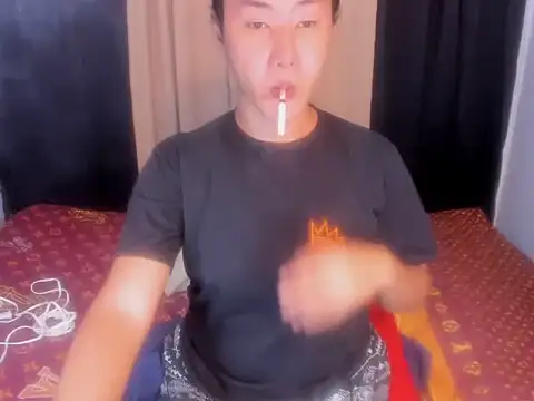 CassieBigCock Pertunjukan Webcam