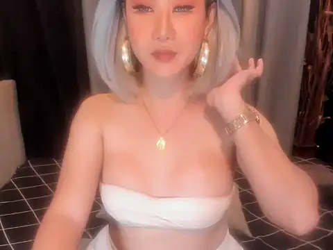CassieBigCock Webcam show