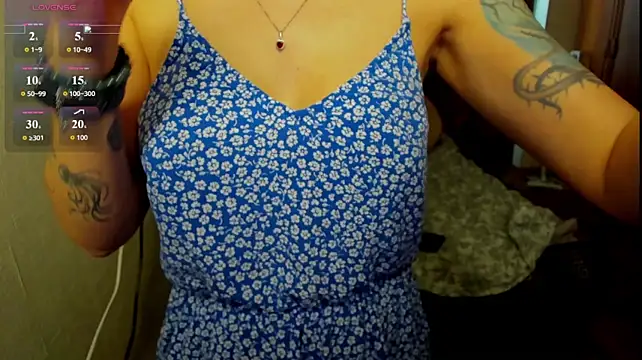monica__elder's Webcam Show