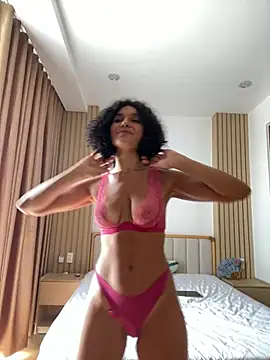 _CurlySue_'s Live XXX Chat
